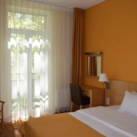 Amber Sea & Ξενοδοχείο 4*